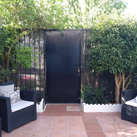 Pat's Place. Privat bolig *